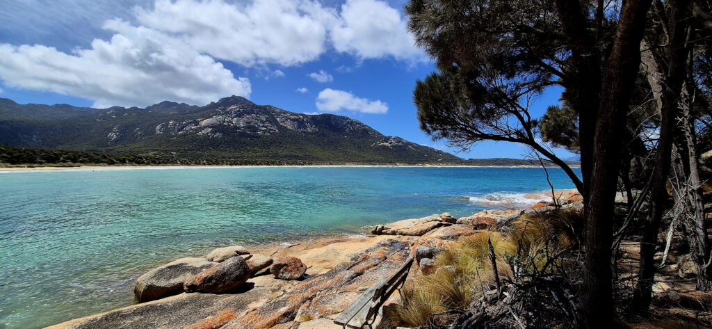 Trousers Point. Flinders Island. Photo Australian Air Safairs